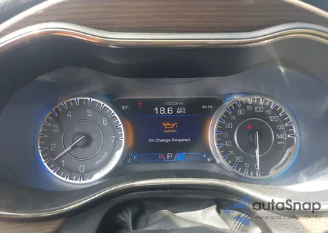 2015 Chrysler 200 C from USA, damaged, VIN 1C3CCCEG5FN512770